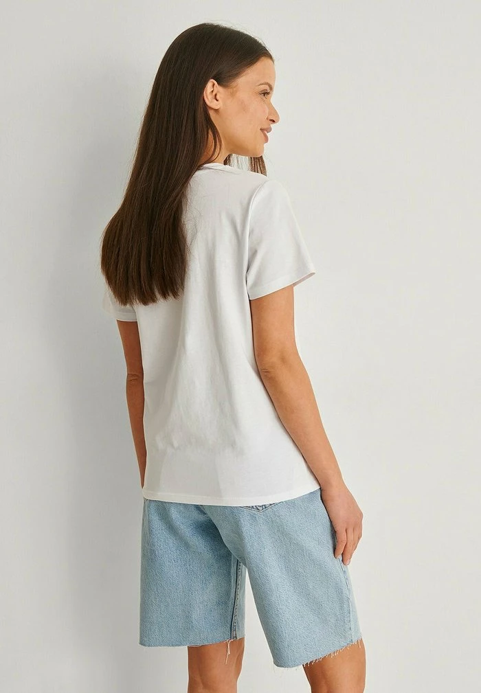 NA-KD T-shirt Basique - White 3 NA-KD T-shirt Basique - White – Image 3