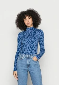 NA-KD Pullover - Blue Print