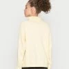 NA-KD BUTTON-UP COLLAR OVERSIZED SWEATER - Sweatshirt - Pale Yellow 7 NA-KD BUTTON-UP COLLAR OVERSIZED SWEATER - Sweatshirt - Pale Yellow -NA-KD Soldes Magasin 01f71630fa324114ac4d316f2787a24f