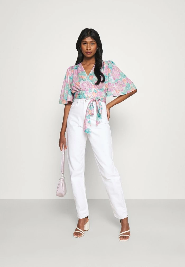 NA-KD FLOWY WRAP BLOUSE - Blouse - Purple 2 NA-KD FLOWY WRAP BLOUSE - Blouse - Purple – Image 2