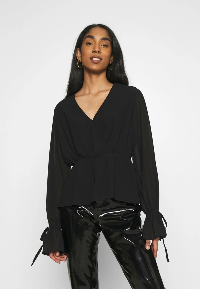 NA-KD STRAP TIE BLOUSE - Blouse - Black 1 NA-KD STRAP TIE BLOUSE - Blouse - Black