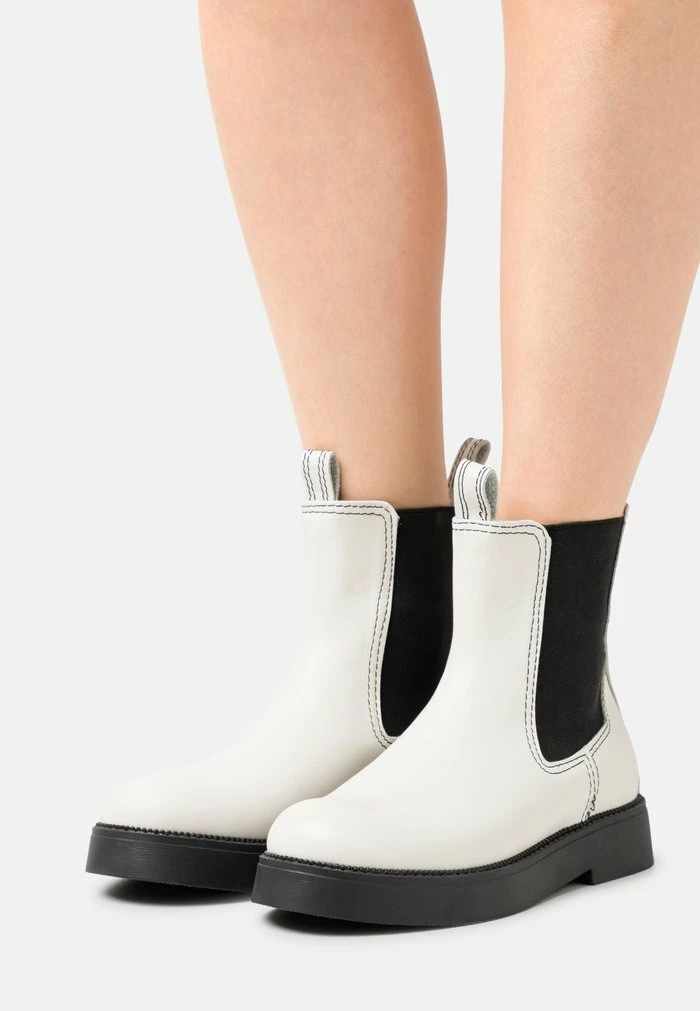 NA-KD BASIC CHELSEA BOOTS - Bottines à Plateau - Cream 1 NA-KD BASIC CHELSEA BOOTS - Bottines à Plateau - Cream