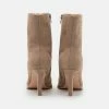 NA-KD LOOK HEELED BOOTS - Bottines - Beige -NA-KD Soldes Magasin 0c16ae78b97e4e40bf20295c7ece9d50
