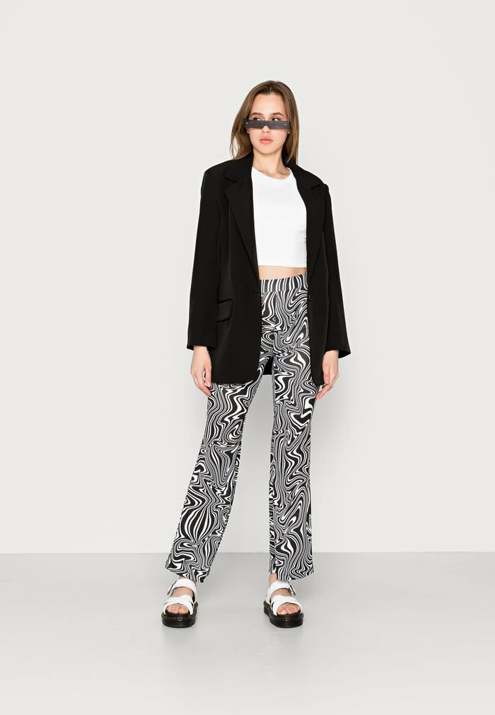 NA-KD CROPPED TANK - Débardeur - White 2 NA-KD CROPPED TANK - Débardeur - White – Image 2