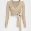 NA-KD WRAPPED CROP - T-shirt à Manches Longues - Taupe -NA-KD Soldes Magasin 0de7bd57a62c4b17a6af0dfe84b1a6d9