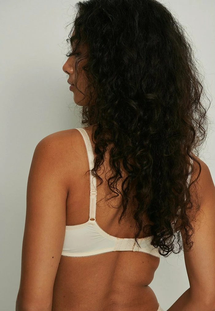 NA-KD Soutien-gorge à Balconnet - Pearl 3 NA-KD Soutien-gorge à Balconnet - Pearl – Image 3