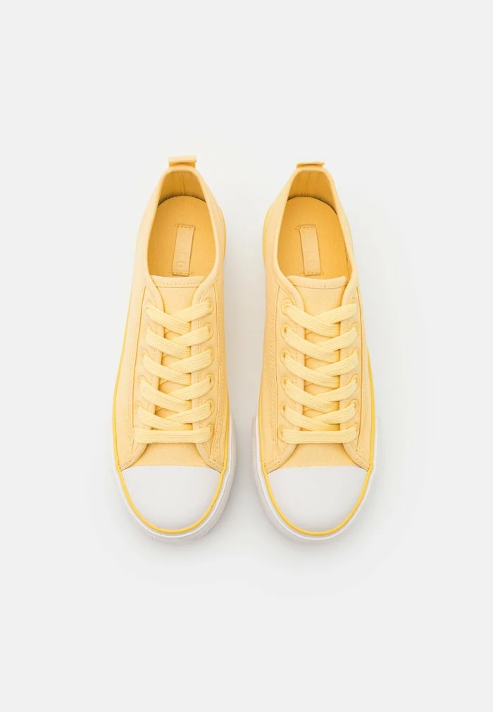 NA-KD PLATFORM LACE UP TRAINERS - Baskets Basses - Pastel Yellow 6 NA-KD PLATFORM LACE UP TRAINERS - Baskets Basses - Pastel Yellow – Image 6