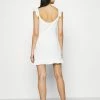 NA-KD DETAIL DRESS - Robe De Soirée - White -NA-KD Soldes Magasin 102a05c5f65449c6a7a10054cc6b9c0b