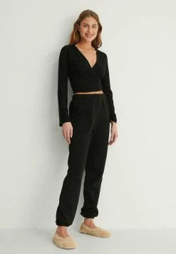 NA-KD T-shirt à Manches Longues - Black