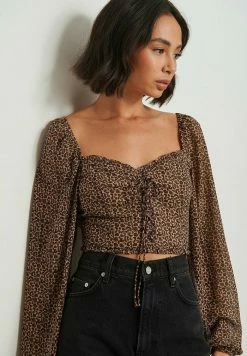 PAMELA REIF X NA-KD - BLOUSE - Blouse - Beige