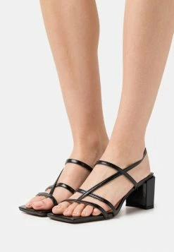 NA-KD Tongs - Jet Black