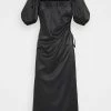 NA-KD PUFF SLEEVE CUT OUT DRESS - Robe De Soirée - Black -NA-KD Soldes Magasin 1c13622bc72640f6b9b08b42f8e6382e