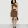 NA-KD WRAPPING DRESS - Robe En Jersey - Brown -NA-KD Soldes Magasin 1cacde4584e94930bd77975e53f2c012