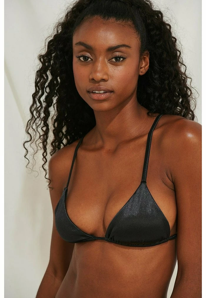 NA-KD TRIANGEL-MIT DETAIL - Haut De Bikini - Black 1 NA-KD TRIANGEL-MIT DETAIL - Haut De Bikini - Black