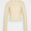 NA-KD T-shirt à Manches Longues - Beige -NA-KD Soldes Magasin 1e2a34ffe4344c1790594c59305c5145