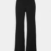 NA-KD X ZALANDO EXCLUSIVE RIBBED PANTS - Pantalon Classique - Black -NA-KD Soldes Magasin 245ce589a2da40a0974c68fa12e174b9
