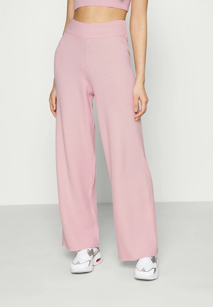 NA-KD X ZALANDO EXCLUSIVE SOFT RIBBED PANTS - Pantalon Classique - Lilac 1 NA-KD X ZALANDO EXCLUSIVE SOFT RIBBED PANTS - Pantalon Classique - Lilac