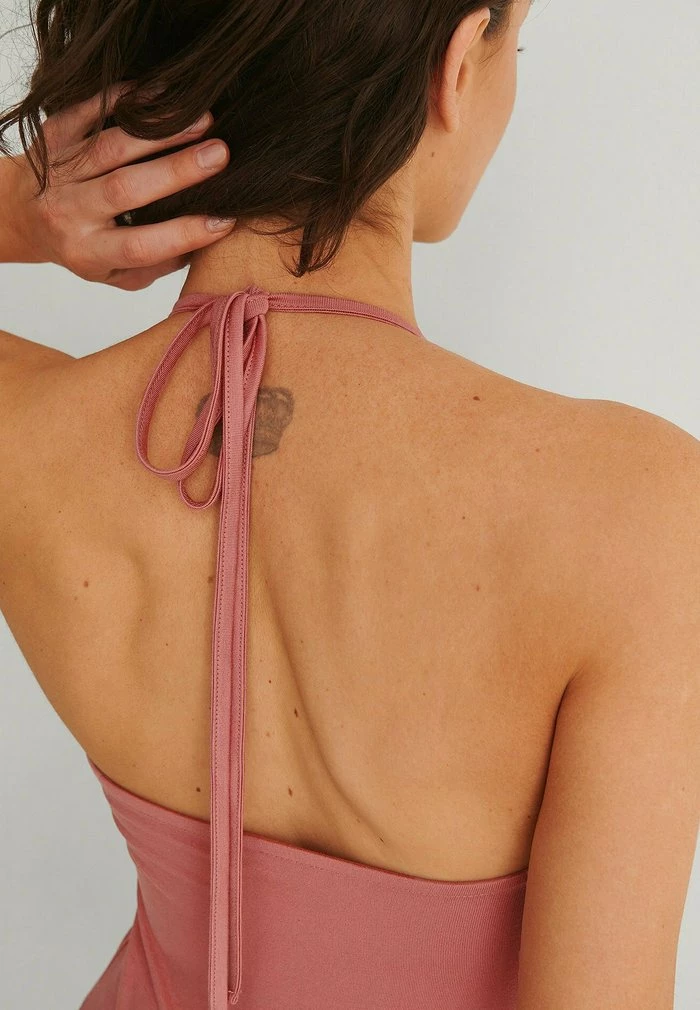 NA-KD MIT KÖRBCHEN UND RÜSCHENDETAIL - Débardeur - Dusty Pink 4 NA-KD MIT KÖRBCHEN UND RÜSCHENDETAIL - Débardeur - Dusty Pink – Image 4