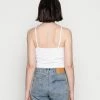 NA-KD DETAIL CROPPED SINGLET - Débardeur - White 7 NA-KD DETAIL CROPPED SINGLET - Débardeur - White -NA-KD Soldes Magasin 2c3fe55fefe7408c93da0d7ec5ea136a