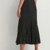 NA-KD FLOWY MIDI SKIRT - Jupe Longue - Dots 6 NA-KD FLOWY MIDI SKIRT - Jupe Longue - Dots -NA-KD Soldes Magasin 30e3fc0d889749e4afe53b6bf72468e4
