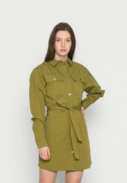 NA-KD BELTED DRESS - Robe De Jour - Moss Green
