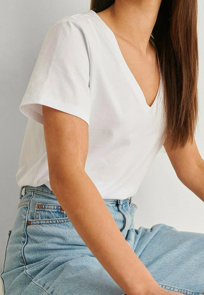 NA-KD T-shirt Basique - White 4 NA-KD T-shirt Basique - White – Image 4