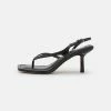 NA-KD GLOSSY TOE STRAP HEELS - Tongs - Black -NA-KD Soldes Magasin 34ac7699beda4f6e850b842c173f8cd3
