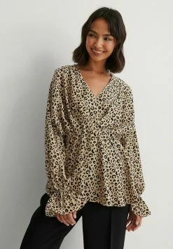 NA-KD Blouse - Leoprint