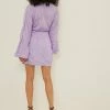 NA-KD MIT TWISTDETAIL - Robe De Jour - Lavender -NA-KD Soldes Magasin 392d3c8a3dcb4de48b7abcfdeb5172aa