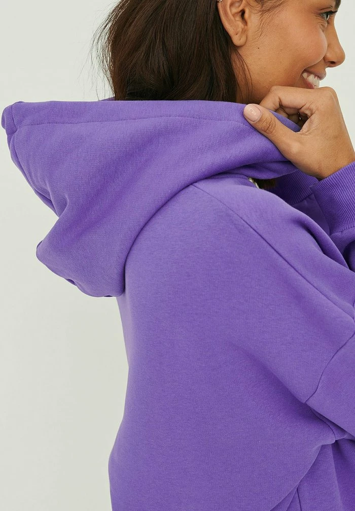 NA-KD MIT TASCHE - Sweat à Capuche - Purple 4 NA-KD MIT TASCHE - Sweat à Capuche - Purple – Image 4