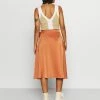NA-KD OVERLAP SKIRT - Jupe Portefeuille - Orange -NA-KD Soldes Magasin 3b3b9a757295490fa6353e4545611a38