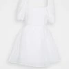 NA-KD DEEP BACK MINI DRESS - Robe De Soirée - White -NA-KD Soldes Magasin 3c2cde6bb91b4b3eb67ffaf9e73bc82f