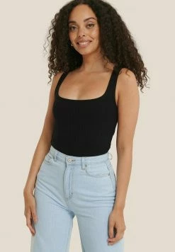 NA-KD MIT ECKIGEM HALSAUSSCHNITT - Débardeur - Black