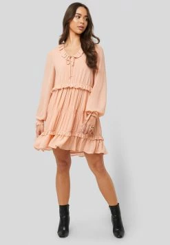 NA-KD Robe De Jour - Dusty Pink