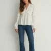 NA-KD STRUKTURIERTE RÜSCHEN - Blouse - White -NA-KD Soldes Magasin 412d7e40d99f485daf3313b60cca0184
