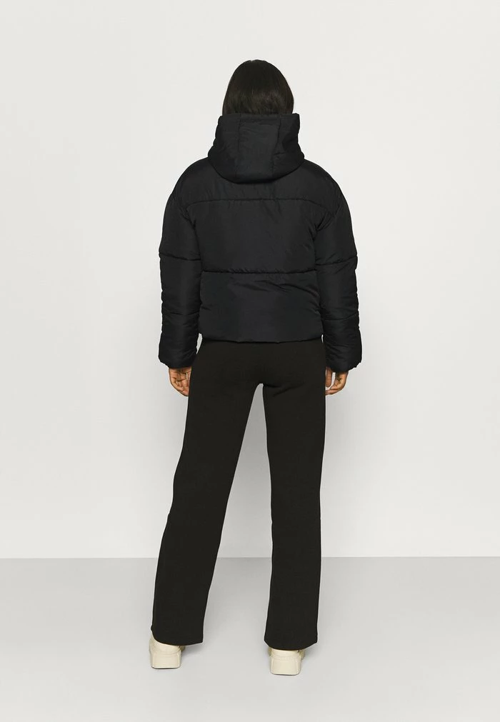 NA-KD PADDED JACKET - Veste D'hiver - Black 3 NA-KD PADDED JACKET - Veste D'hiver - Black – Image 3