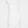 NA-KD DETAIL DRESS - Robe De Soirée - White -NA-KD Soldes Magasin 4bae4d52f82040d7a3cfcd860af03bf6