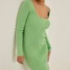 NA-KD MIT SCHLITZ UND U-AUSSCHNITT - Robe Fourreau - Light Green -NA-KD Soldes Magasin 4e6d21a8be24474ba716cfbb4ddffb46