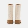 NA-KD SLIM LACE UP BOOTS - Bottines à Plateau - Creme -NA-KD Soldes Magasin 51457c569a9c4eafa647214fa1905d5f