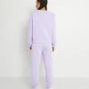 NA-KD LOGO BASIC - Sweatshirt - Lavender -NA-KD Soldes Magasin 51510c3f099946b1b13caacf16dae3c0