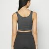 NA-KD X ZALANDO EXCLUSIVE CROPPED - Débardeur - Dark Grey -NA-KD Soldes Magasin 5307e947f9e84d3e96b482b4d50bc051