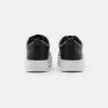NA-KD SLIM LACES COURT TRAINERS - Baskets Basses - Black 9 NA-KD SLIM LACES COURT TRAINERS - Baskets Basses - Black -NA-KD Soldes Magasin 55eb2b5afb0c4724bd15af57df73db2e