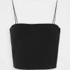 NA-KD SPAGHETTI STRAP CROPPED SINGLET - Débardeur - Black 12 NA-KD SPAGHETTI STRAP CROPPED SINGLET - Débardeur - Black -NA-KD Soldes Magasin 56de8d9ee535495aa2c55ba310e23517