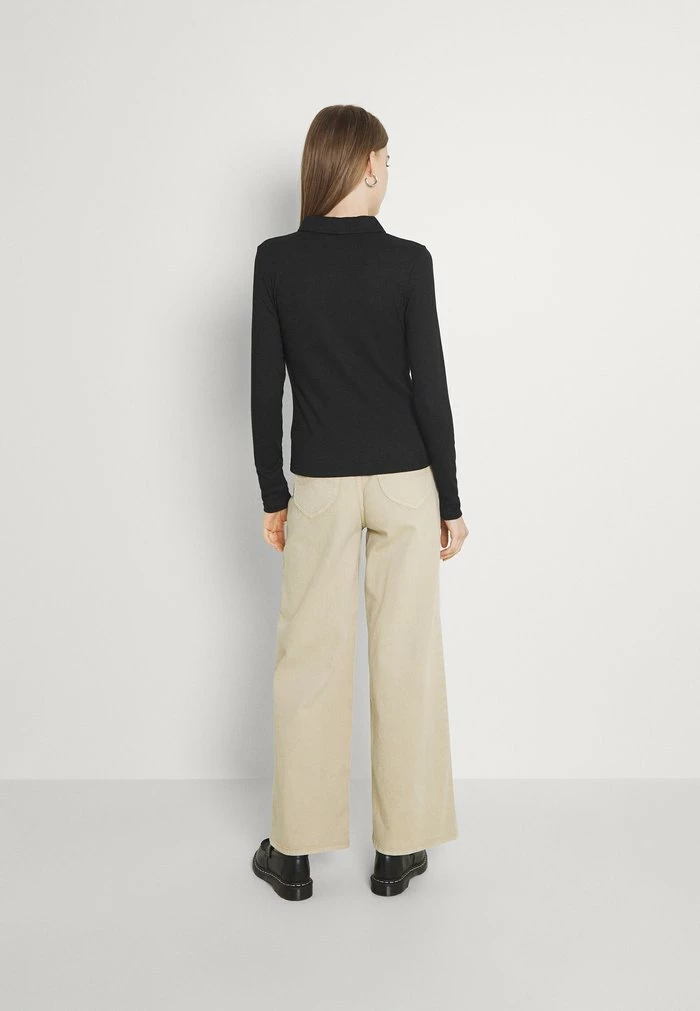 NA-KD BUTTONED COLLAR - T-shirt à Manches Longues - Black 3 NA-KD BUTTONED COLLAR - T-shirt à Manches Longues - Black – Image 3