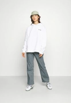 NA-KD Soldes Magasin -NA-KD Soldes Magasin 5836ef3f19c84f27b00d35f42d706cf4