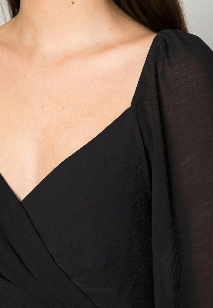 PAMELA REIF X NA-KD - OVERLAPPED DETAIL DAY DRESS - Robe De Jour - Black 5 PAMELA REIF X NA-KD - OVERLAPPED DETAIL DAY DRESS - Robe De Jour - Black – Image 5