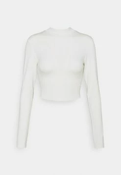 NA-KD EXCLUSIVE STRAPPDY - T-shirt à Manches Longues - Off-white