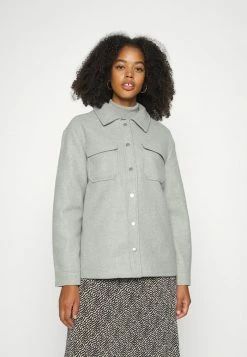 NA-KD PRESS BUTTON OVERSHIRT - Manteau Court - Light Green