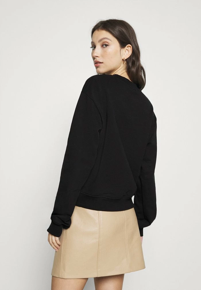 NA-KD LOGO BASIC - Sweatshirt - Black 3 NA-KD LOGO BASIC - Sweatshirt - Black – Image 3