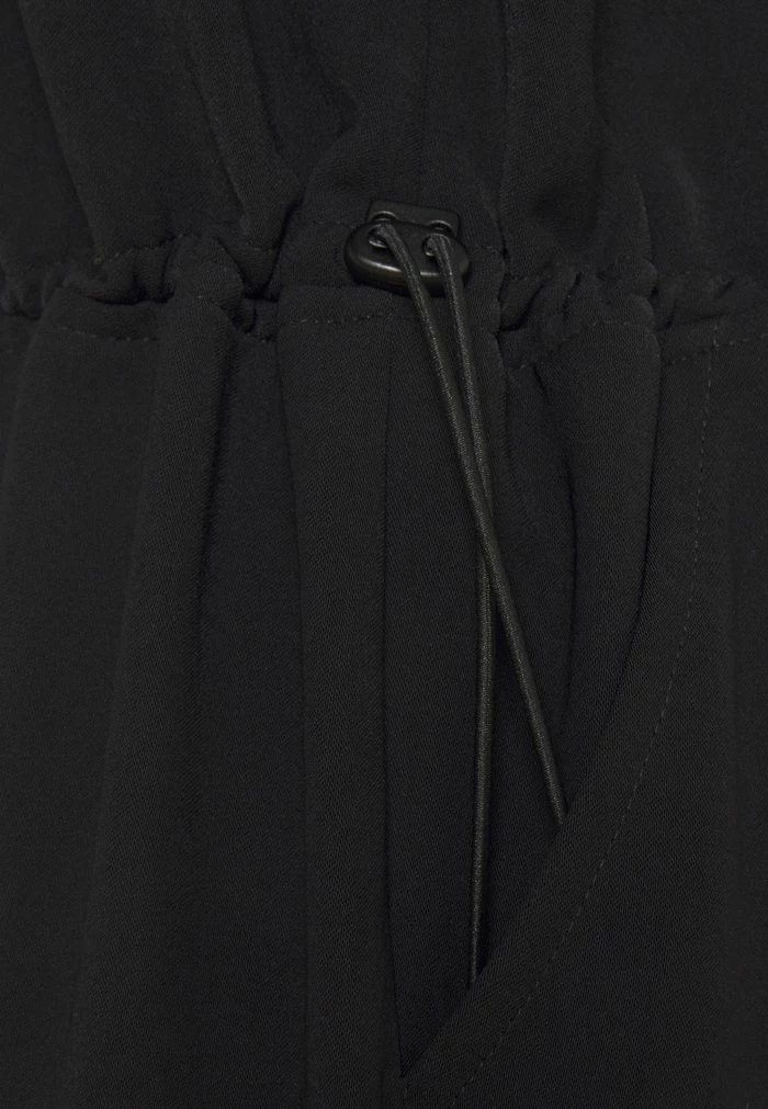 NA-KD ONE SHOULDER JUMPSUIT - Combinaison - Black 3 NA-KD ONE SHOULDER JUMPSUIT - Combinaison - Black – Image 3